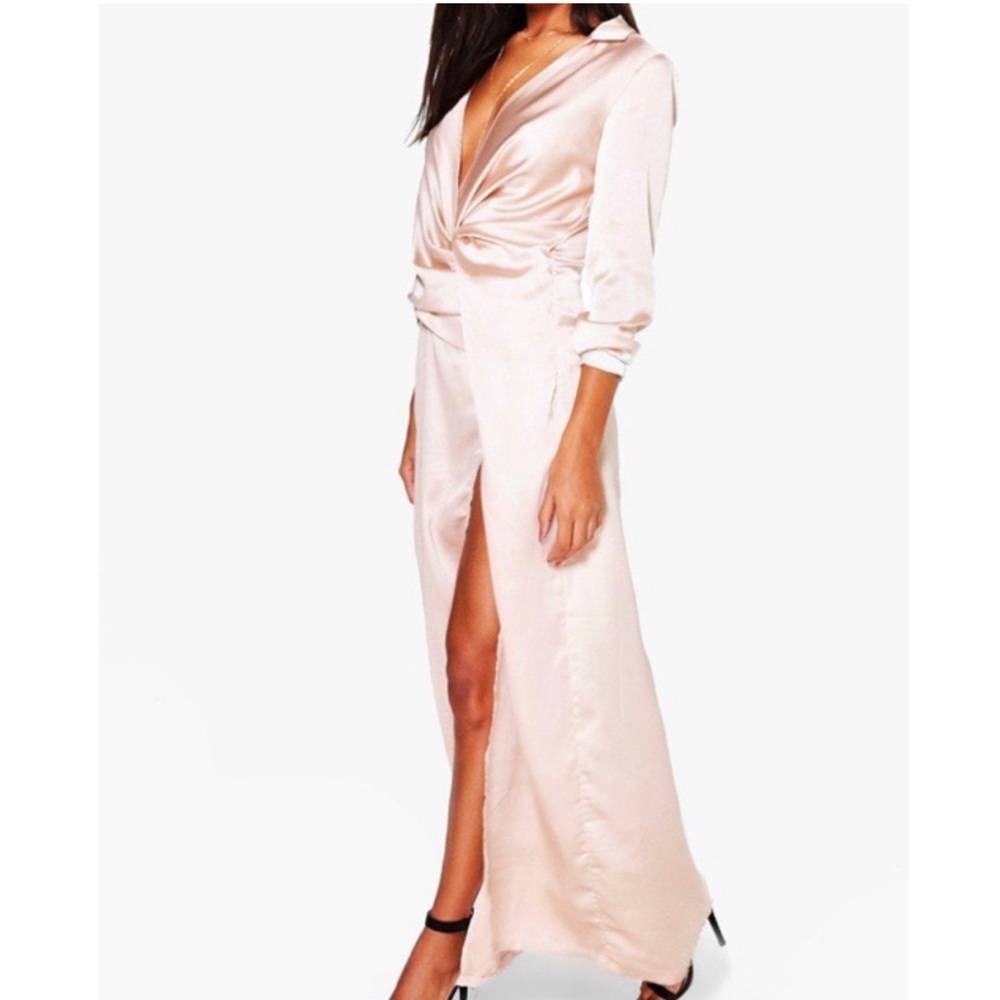 NWOT Plunge Neckline High Slit Dress
